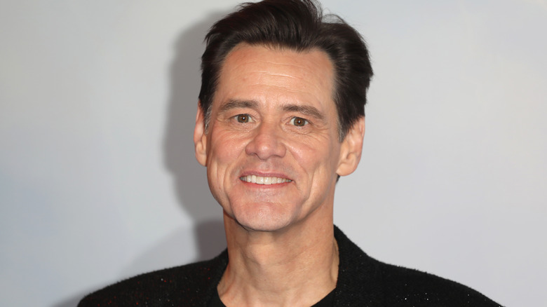 Jim Carrey at a red carpet