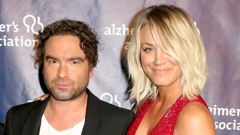 Johnny Galecki and Kaley Cuoco on 2016 red carpet