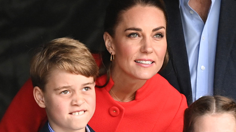 Kate Middleton and Prince George looking up