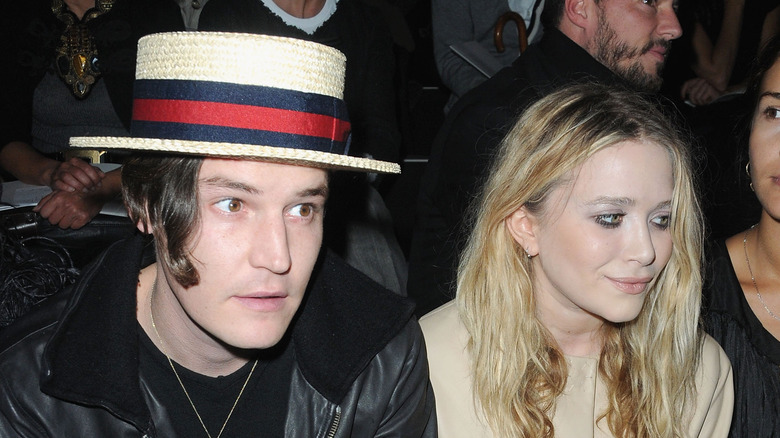 Max Snow, Mary-Kate Olsen at 2009 show