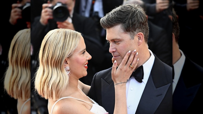 Scarlett Johansson and Colin Jost on the red carpet