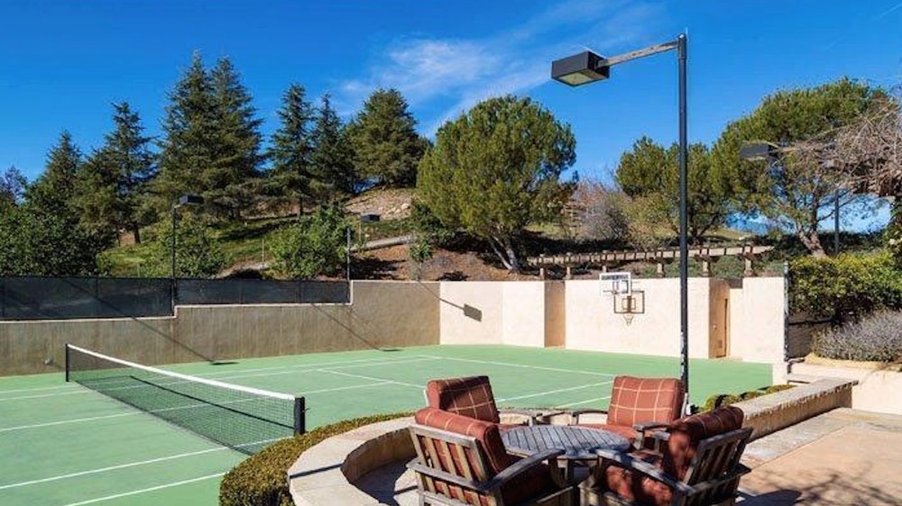 The tennis court outside Britney Spears' mansion