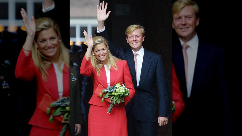 King Willem-Alexander and Queen Máxima waving 