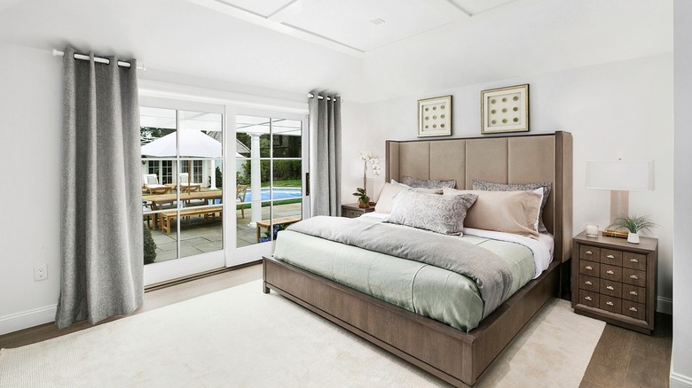 Master bedroom in Rachael Ray's Southampton home