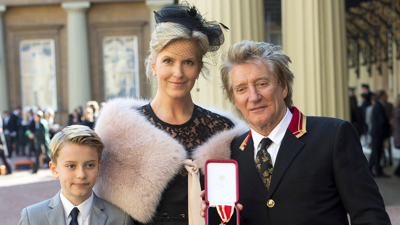 Rod Stewart with wife and child