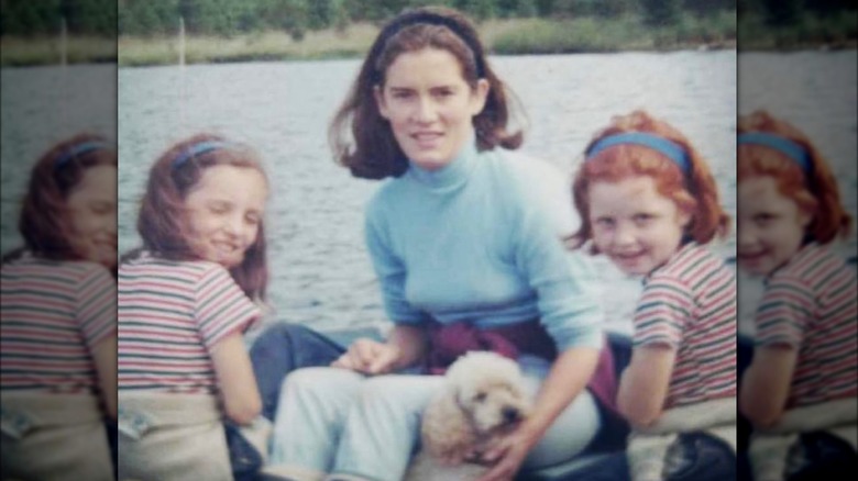 Susan Barrantes with Jane and Sarah as kids, posing