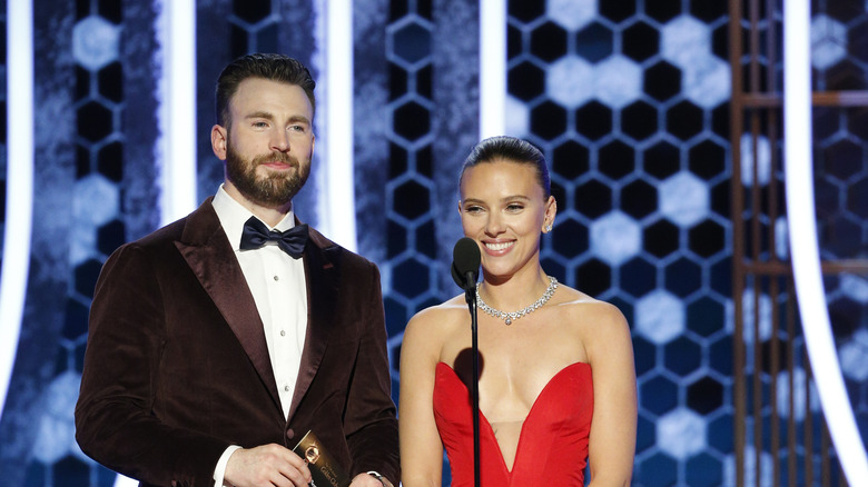 Chris Evans and Scarlett Johansson