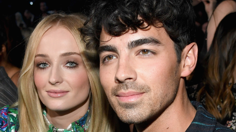 Sophie Turner, Joe Jonas seated together