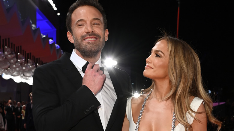 Jennifer Lopez looks loving at Ben Affleck