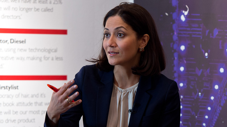 Journalist Mishal Husain speaking in 2015