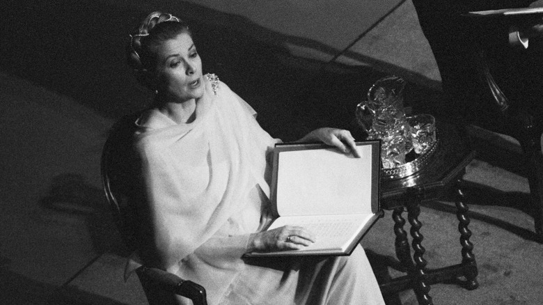 Princess Grace, poetry reading