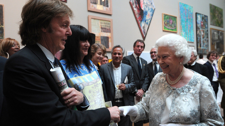 Queen Elizabeth and Sir Paul McCartney