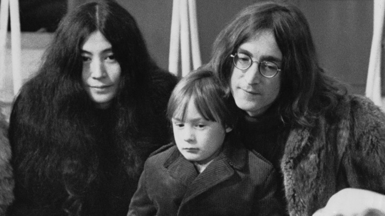 Yoko Ono, Julian Lennon, John Lennon