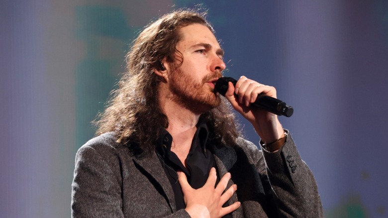 Hozier singing