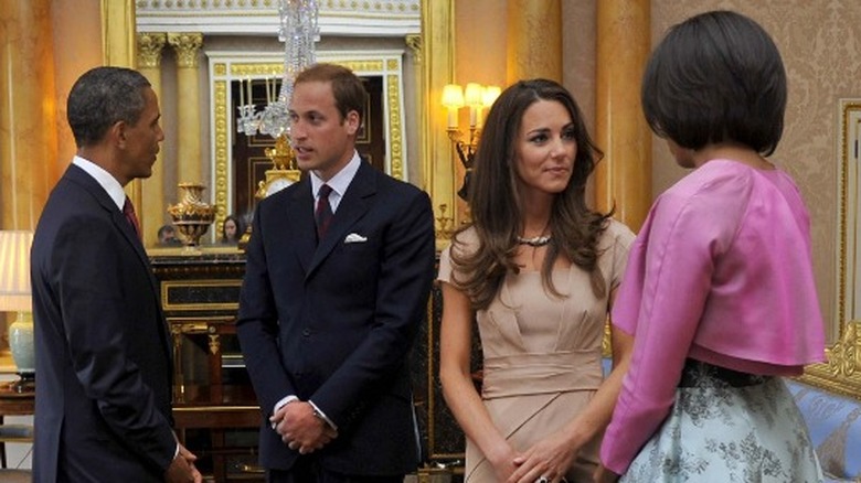 Prince William and Kate Middleton meet the Obamas in Buckingham Palace