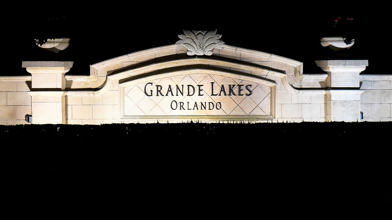 Ritz-Carlton Orlando Grande Lakes outside shot