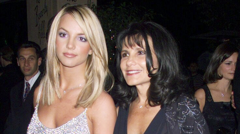 Britney Spears and Lynne Spears red carpet