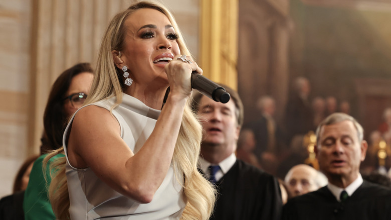 Carrie Underwood singing at the inauguration