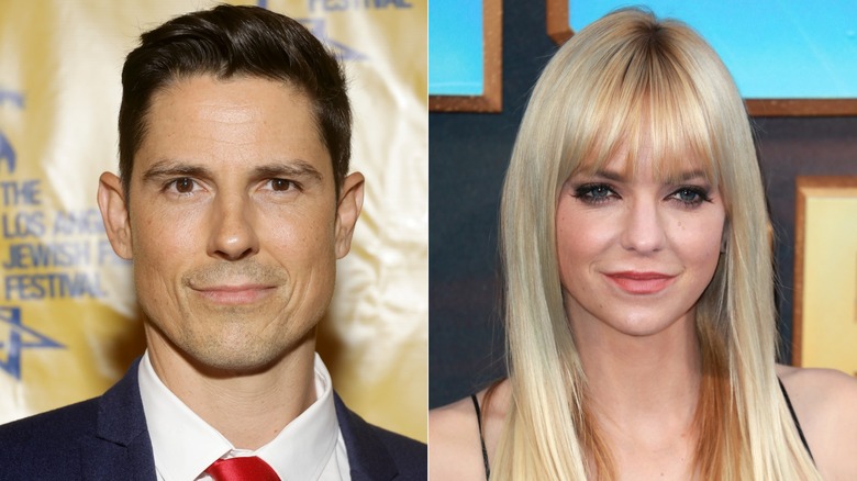 Sean Faris and Anna Faris smirking