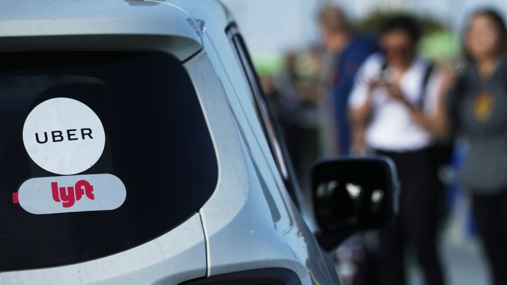 Car with Uber logo