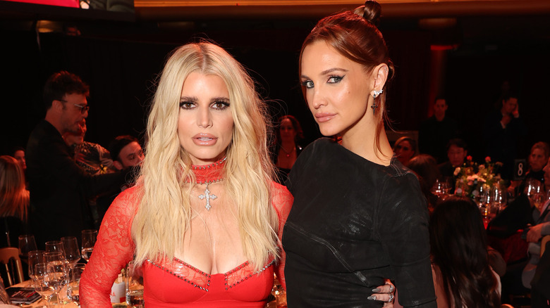 Jessica Simpson and Ashlee Simpson at a 2024 Grammy viewing party