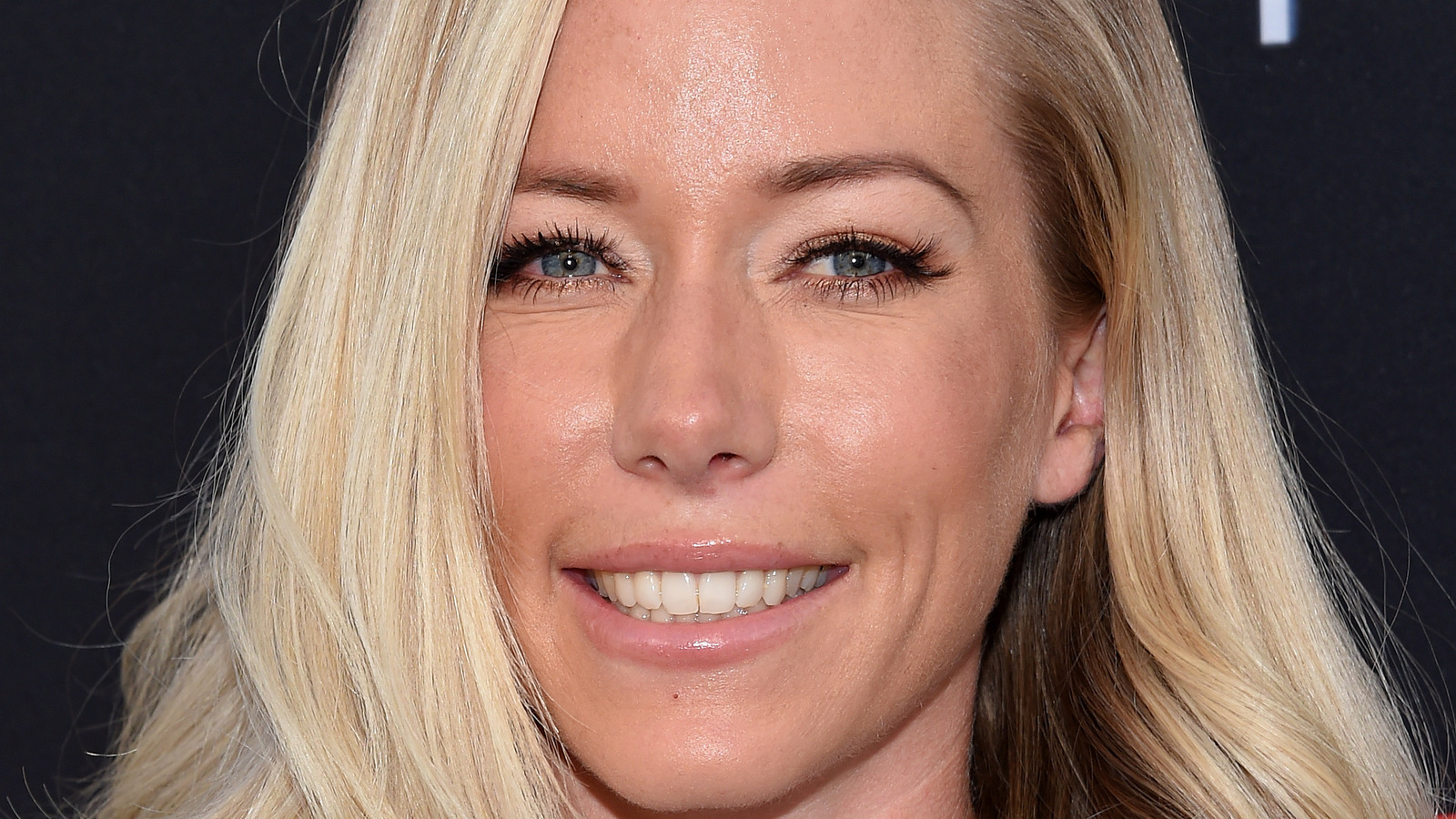 Is Kendra Wilkinson An Actual Real Estate Agent?