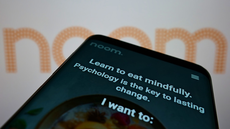 noom on a cell phone