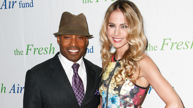 NY Giants star Tiki Barber marries 23-year-old pinup wife days after  divorcing mother of his four children