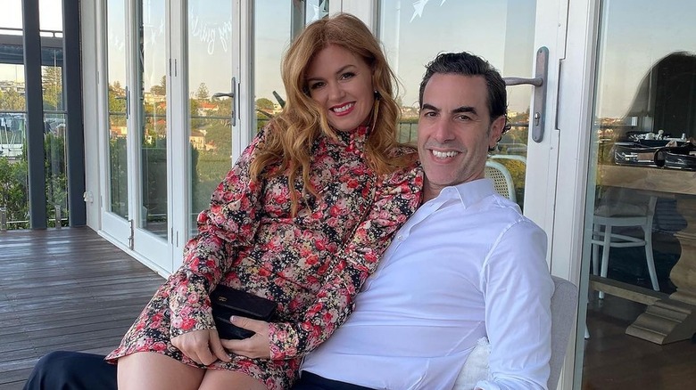 Isla Fisher and Sacha Baron Cohen