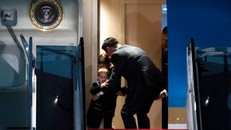 Theo Kushner caught by Secret Service on Air Force One