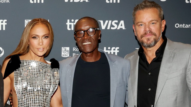 Jennifer Lopez, Don Cheadle, and Matt Damon smiling