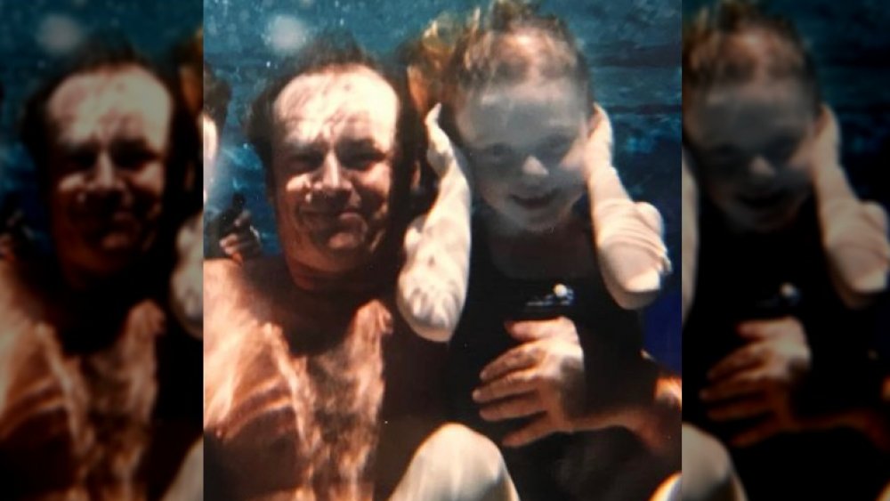 Jack Nicholson's daughter with her father in a pool