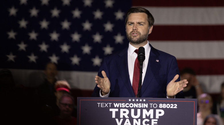 JD Vance at a campaign rally in Wisconsin