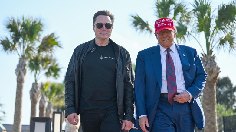 Elon Musk and Donald Trump walking together