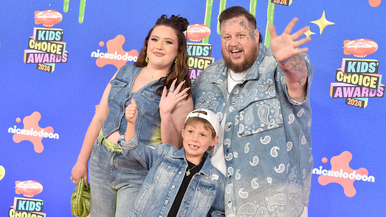 Bailee Ann DeFord, Jelly Roll and Noah DeFord attending the Kids Choice Awards