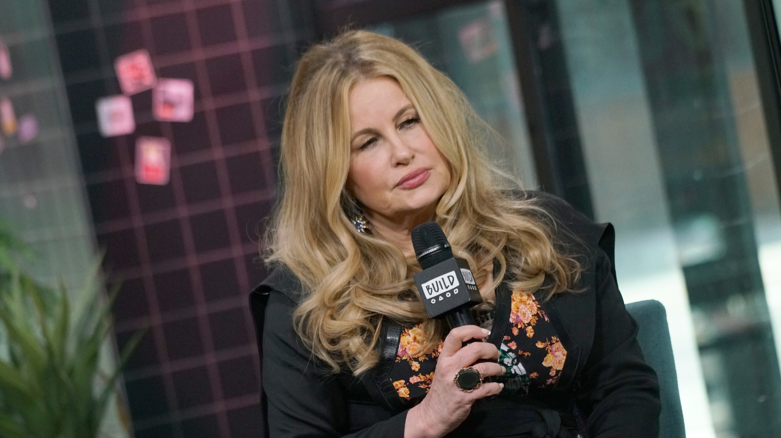 Jennifer Coolidge Has Some Thoughts About Joining The Satc Reboot
