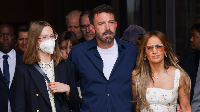 Violet Affleck, Ben Affleck, and Jennifer Lopez