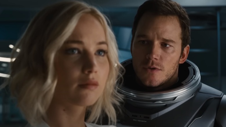 Jennifer Lawrence Didnt Like Kissing Chris Pratt For Passengers