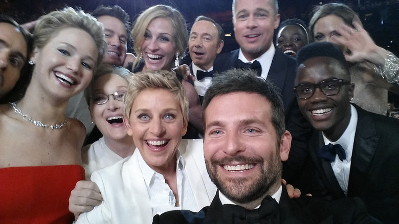 Jennifer Lawrence Oscars selfie with fellow actors