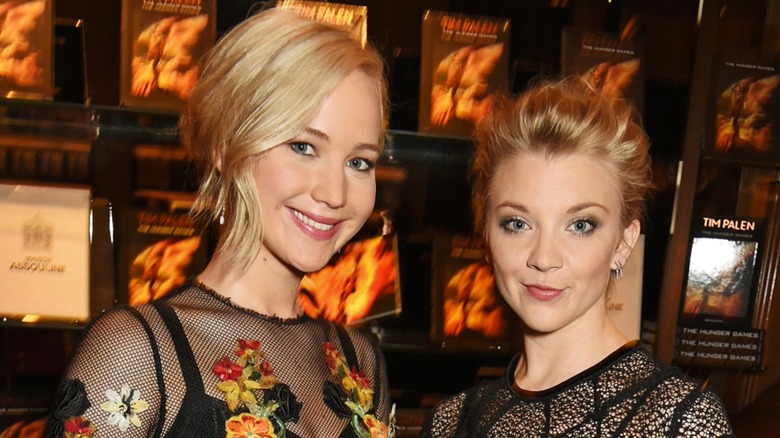 Jennifer Lawrence and Natalie Dormer posing