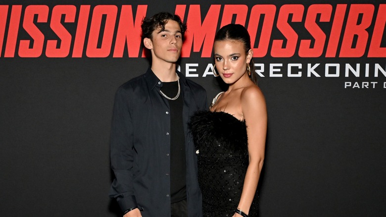 Julian Seinfeld posing with Ella Mendelsohn at Mission Impossible premiere