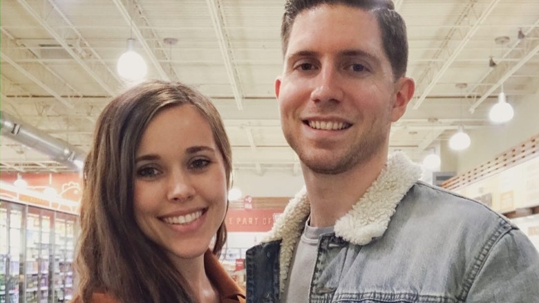 Jessa and Ben Seewald smiling 