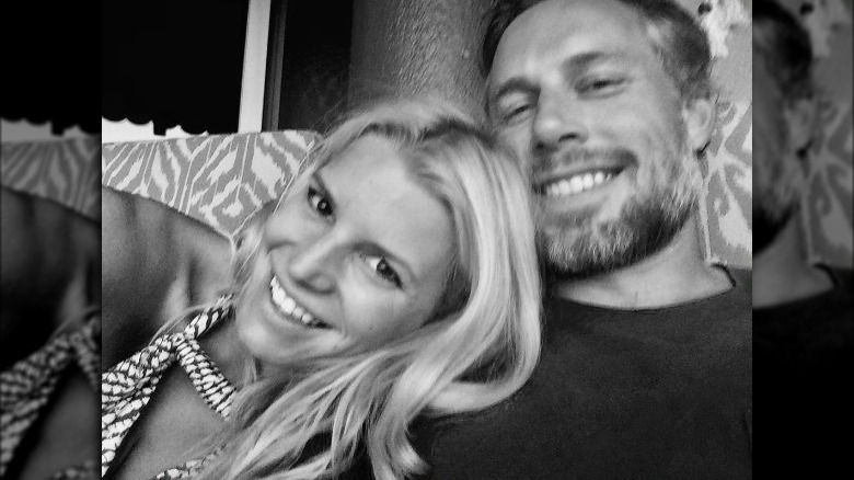 Jessica Simpson and Eric Johnson in selfie