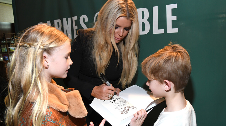 Jessica Simpson with her children