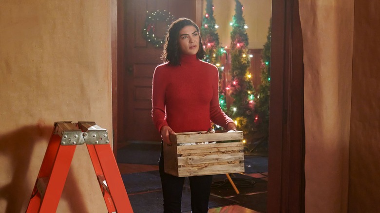 Jessica Szohr in "Designing Christmas"