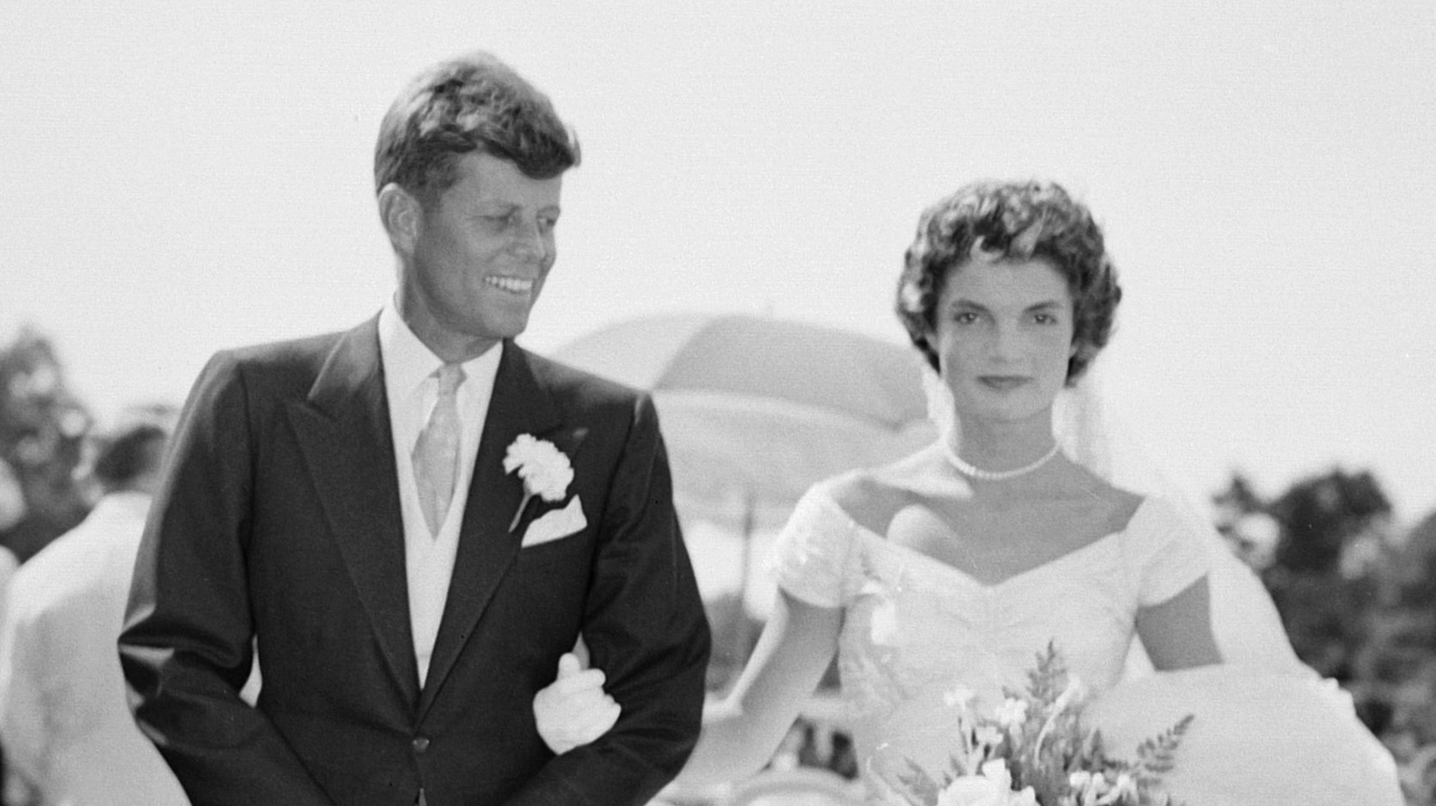 jfk-could-ve-ended-up-with-another-woman-the-night-he-met-jackie-o