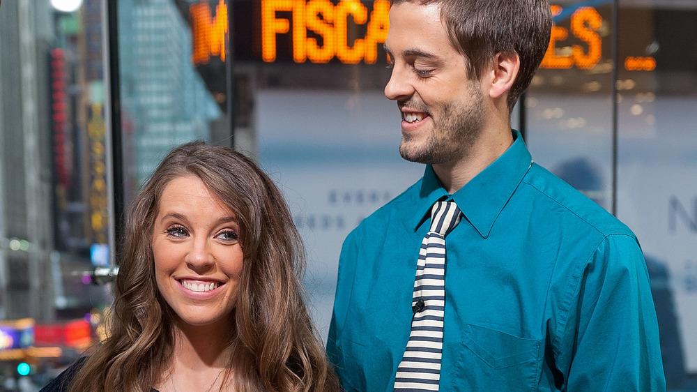 Jill Duggar and Derick Dillard posing