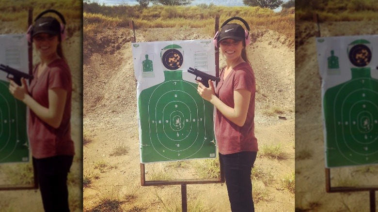 Jinger Duggar gun range