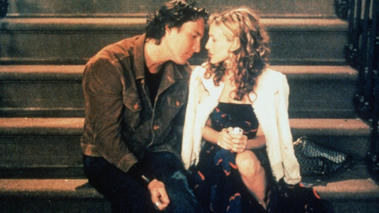 John Corbett and Sarah Jessica Parker on set of 'SATC'