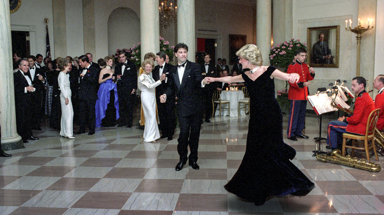 John Travolta dancing with Princess Diana